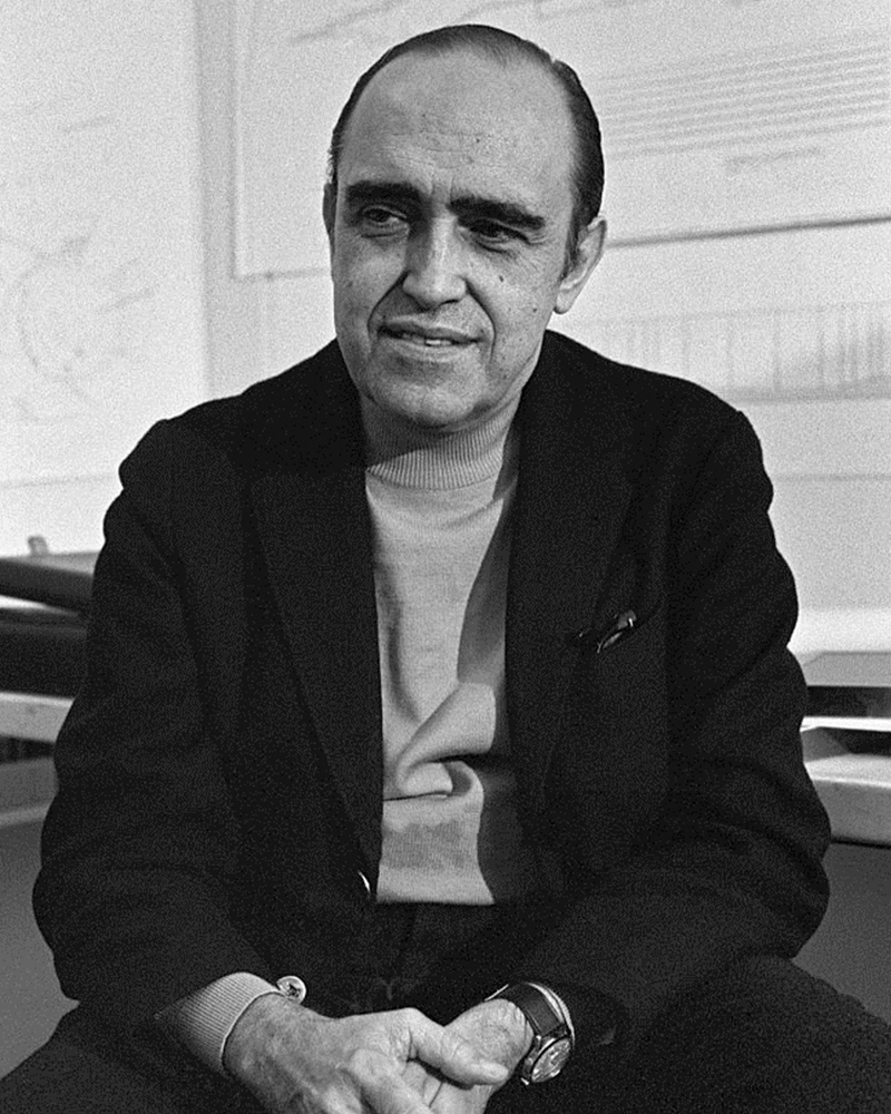 اسکار نیمایر (Oscar Niemeyer)